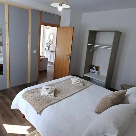 Lägenhet Lower Floor In Flor Do Campo -